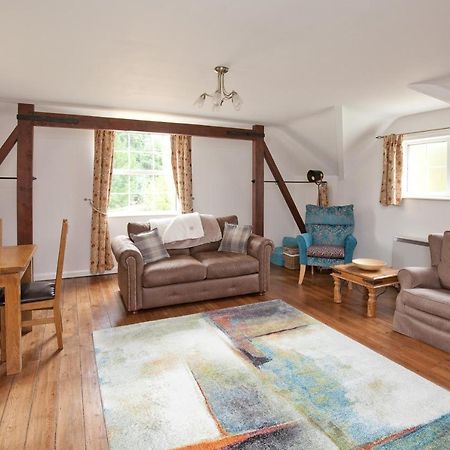 Вилла The Retreat Redlynch  Экстерьер фото
