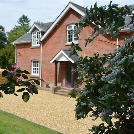Вилла The Retreat Redlynch  Экстерьер фото