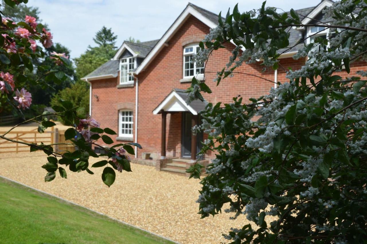 Вилла The Retreat Redlynch  Экстерьер фото
